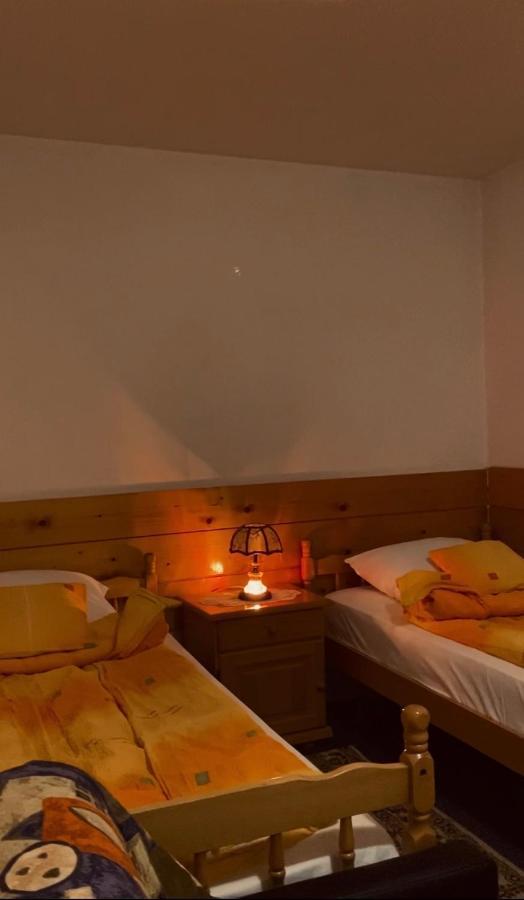 Bed And Breakfast Vila Lala Jahorina Exterior photo