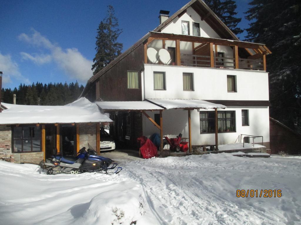 Bed And Breakfast Vila Lala Jahorina Exterior photo